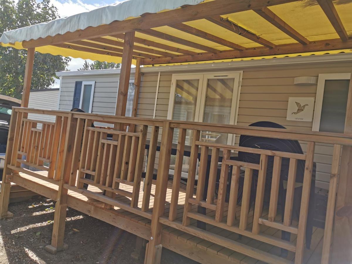 Camping La Carabasse 비아스 외부 사진