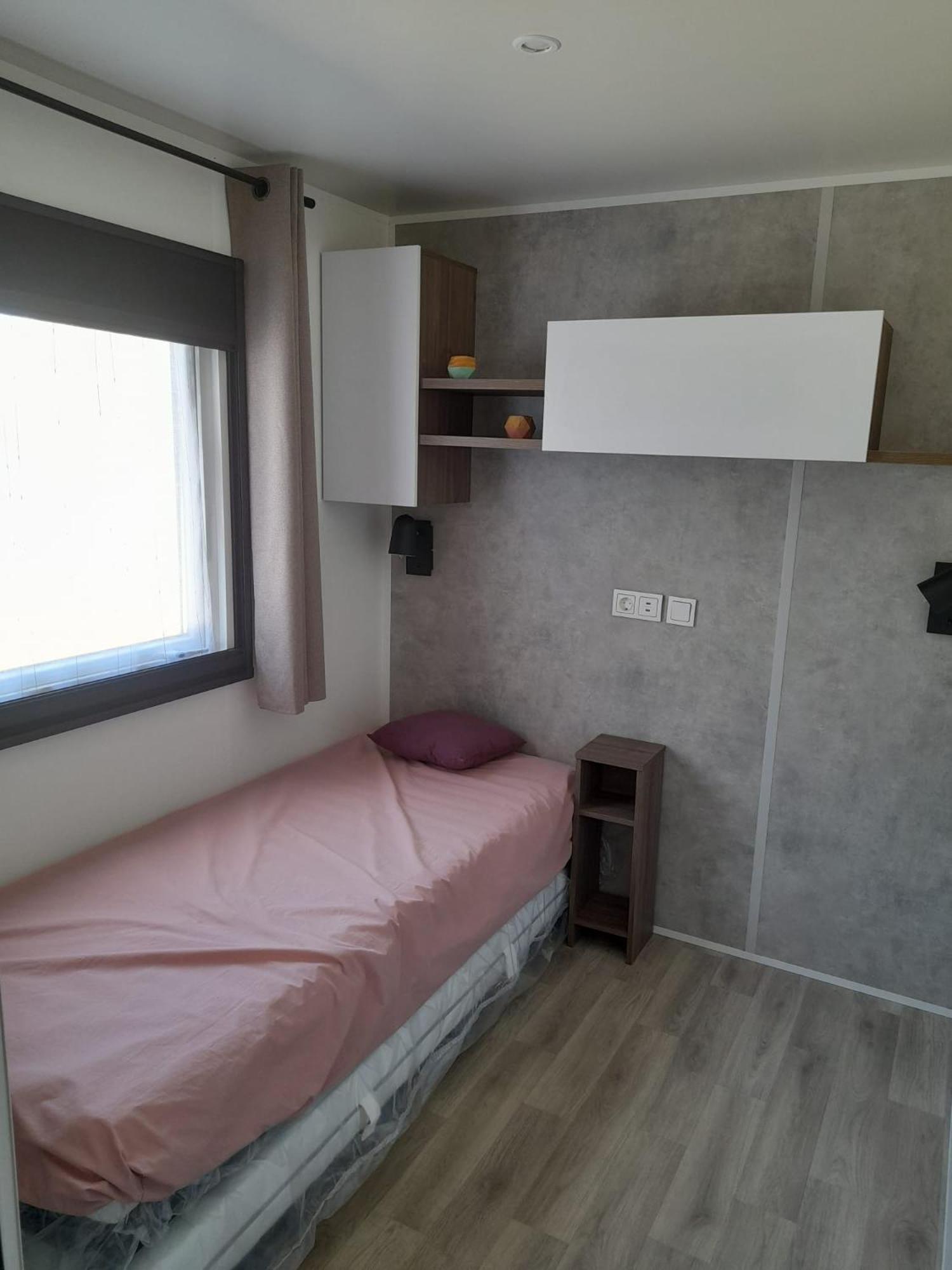 Camping La Carabasse 비아스 외부 사진